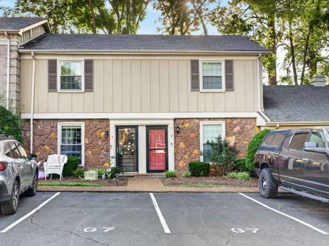 1011 Murfreesboro Rd # G7