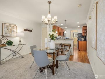 1007 th Avenue NE # B 209