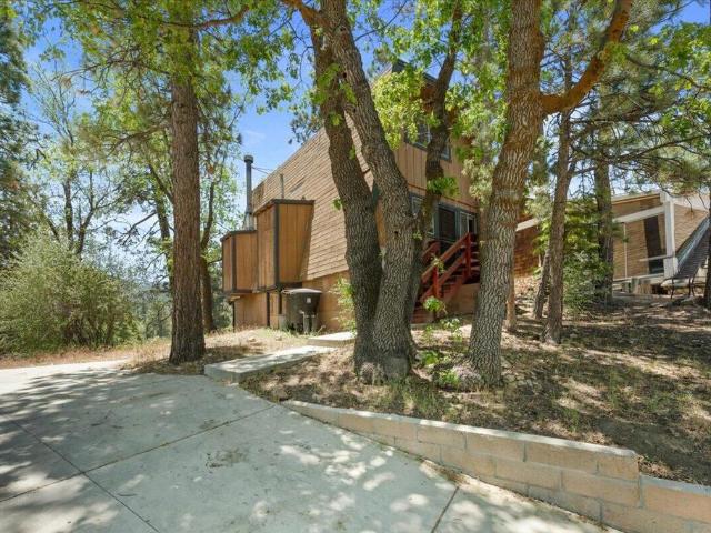 1011 Butte Avenue
