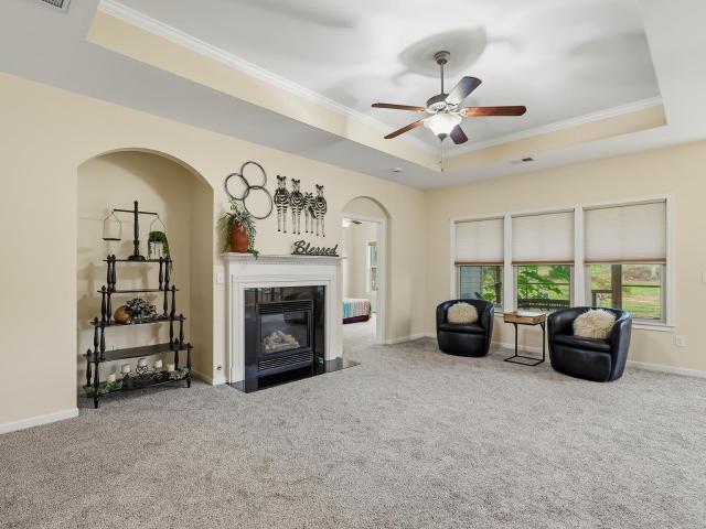 1011 Drakes Crossing