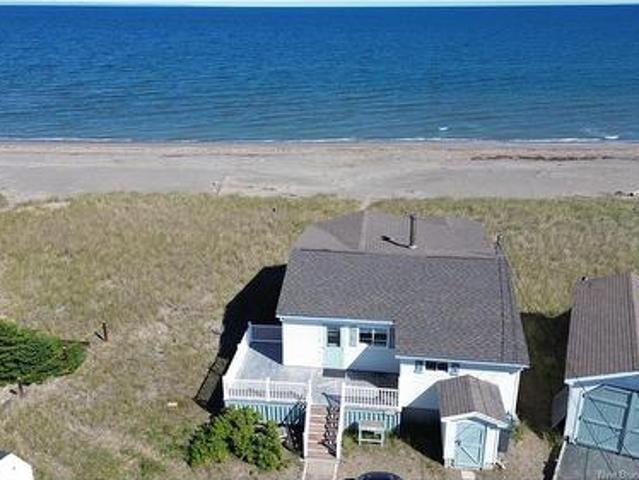 1011 John Cormier, Beresford, NB, E8K 1W3 house for sale | Listing ID NB148363 | Royal LePage
