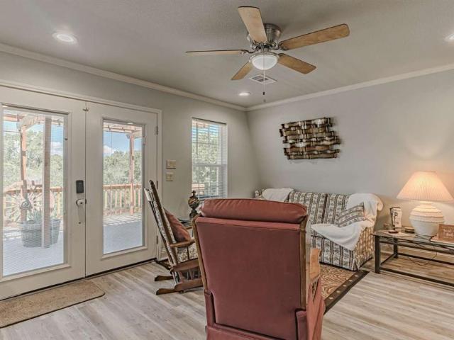 1011 Pawnee Trail