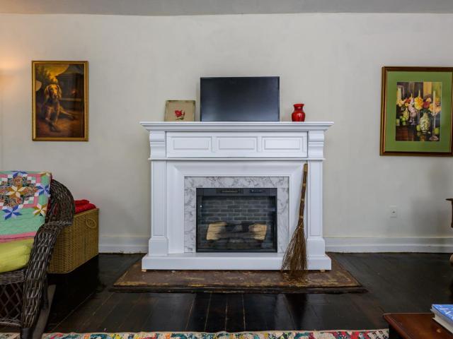 1011 Polk Street
