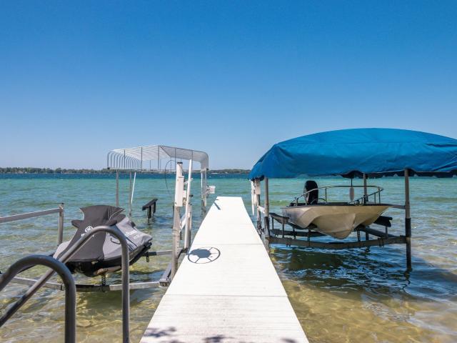 10120 E Elk Lake Drive