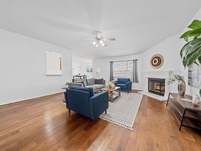 10120 Salem Way