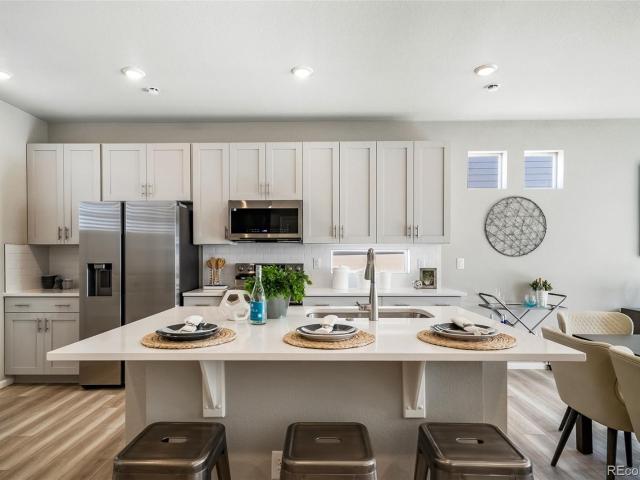10122 Salem Court