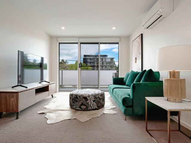 101/24 girrahween street braddon act apartment for rent lj hooker