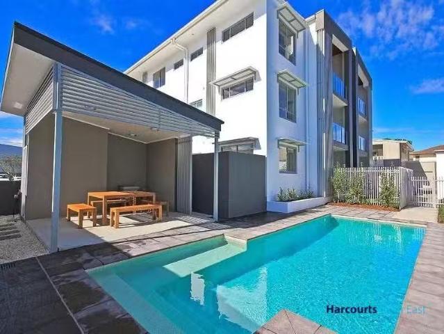 10/125 Bulimba Street, BULIMBA, QLD 4171 Townhouse for Rent