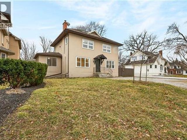1012 North Shore Boulevard E, Burlington, ON, L7T 1X7 house for sale | Listing ID 40864 | Royal LePage