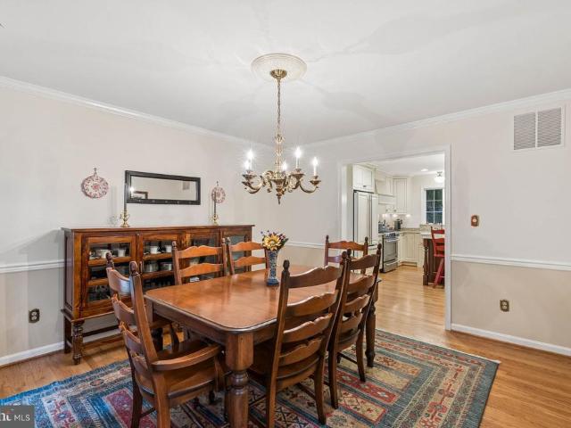 1012 Old Barn Road