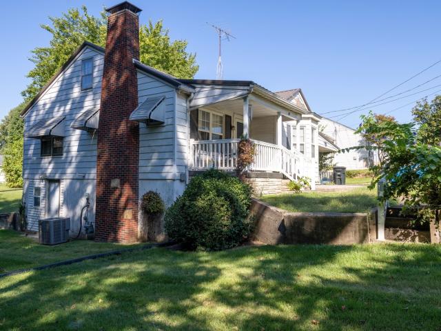 1012 Opdyke Street