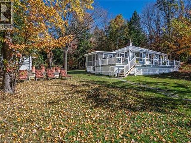 1012 Armstrong Road, Gravenhurst, ON, P0E 1G0 house for sale | Listing ID 40850 | Royal LePage