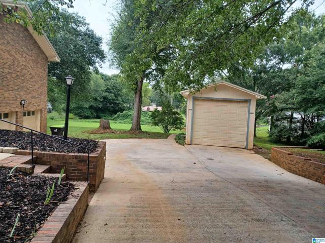 1012 Dogwood Circle
