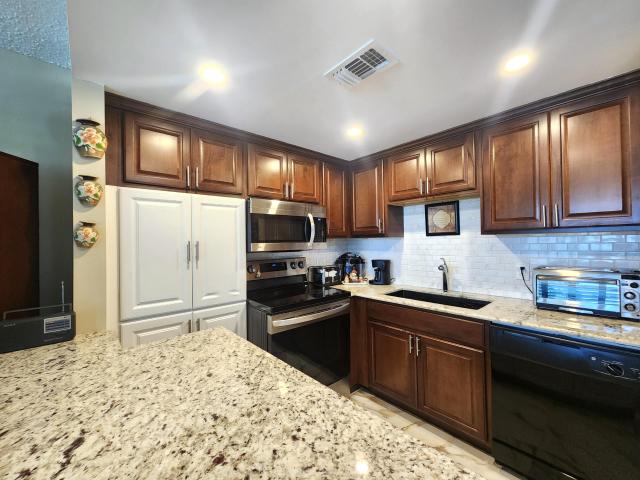 1012 Ellesmere A, Unit 1012, Deerfield Beach, FL 33442 | MLS #B26013