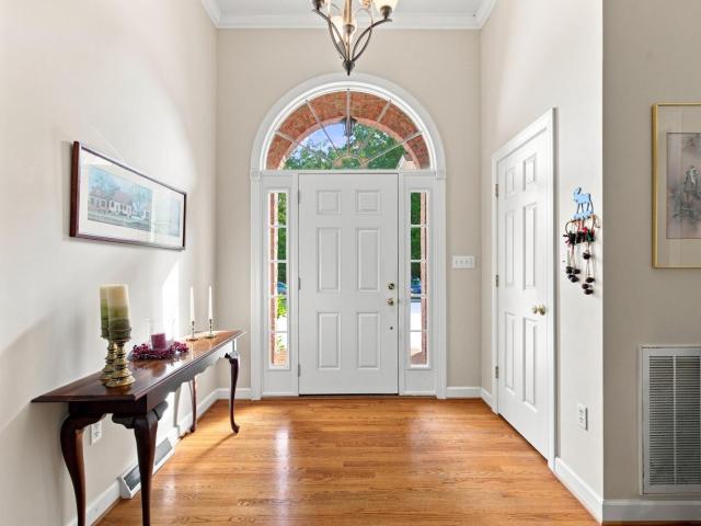 1012 Ivy Creek Drive