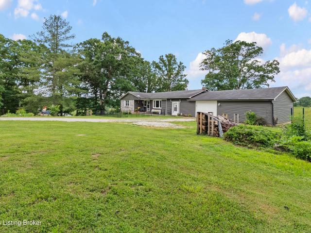 1012 Palmer Rd