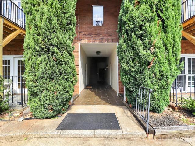 1012 Queens Road # C
