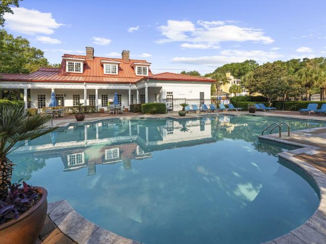 1012 Telfair Way