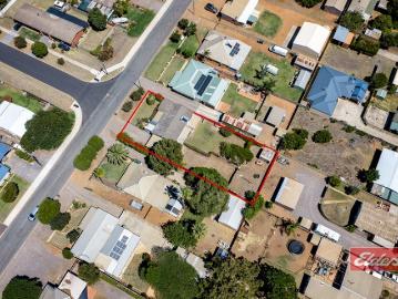 1012sqm, 3x1 home, so much potential!