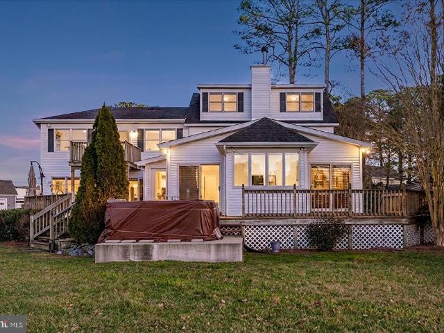 10135 Waterview Drive