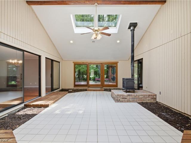 10135 Oak Branch Trail