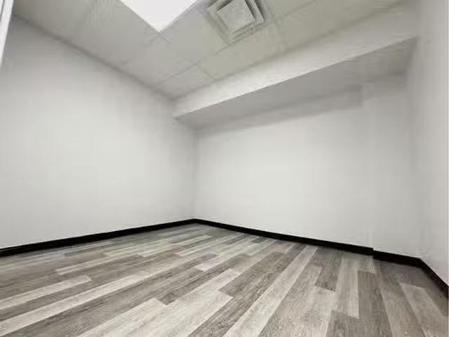 10136 128 Avenue, Grande Prairie, AB, T8V 1E9 commercial for.