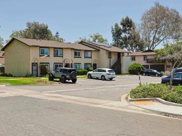10139 Carefree Dr