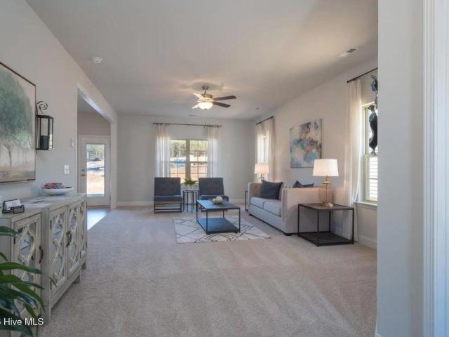 1013 Shadowpine Way