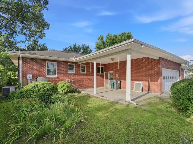 1013 w burkhart st