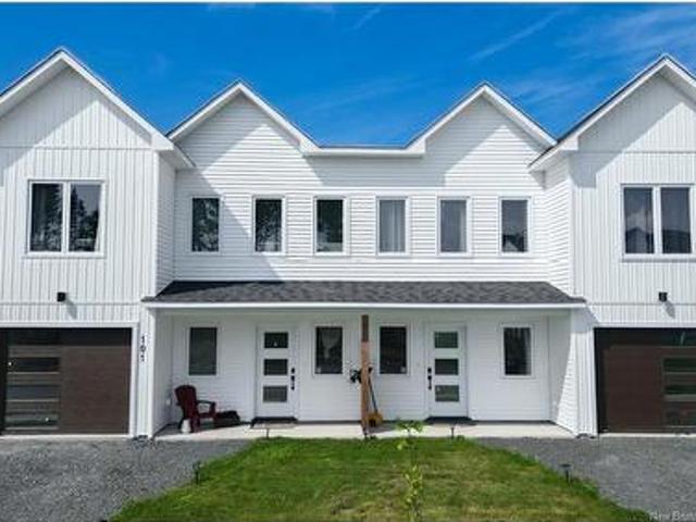 101 & 105 Glennorth St, Fredericton, NB, E3G 0A6 house for sale | Listing ID NB143282 | Royal LePage