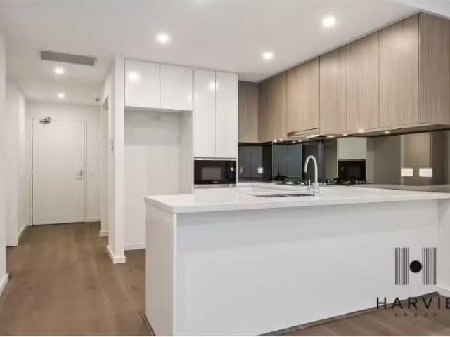 10/1 1a Pymble Avenue, Pymble Apartment for rent Listed by Em.