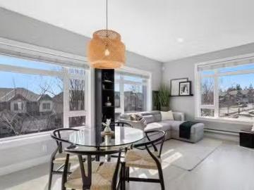 House for sale in Coquitlam - Garden