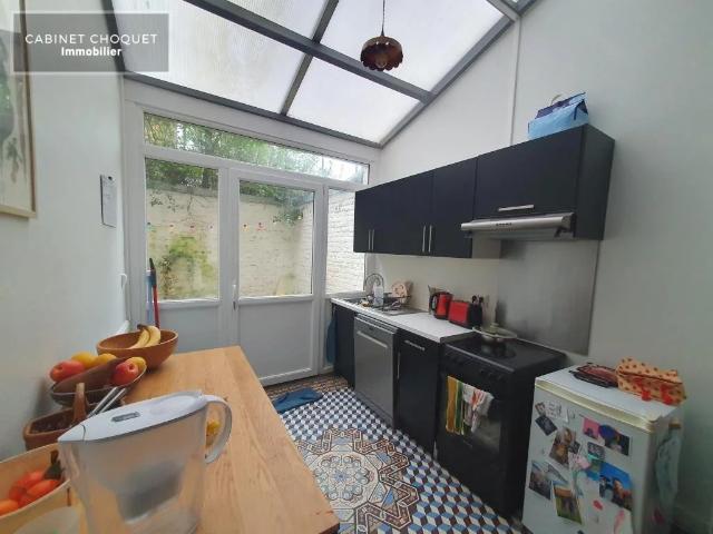 2 charges comprises par mois 101.5 m LILLE WAZEMMES 1 095 € MAISON A LOUER