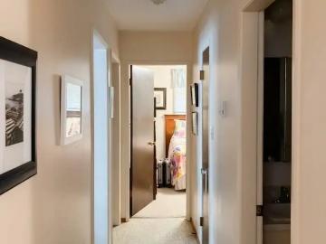 Queen Alexandra, Edmonton, Alberta - Parking