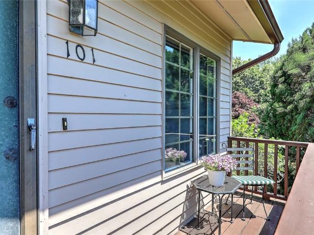 101 Cardinal Drive