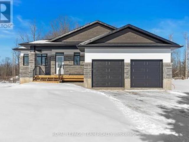 101 Alcock Drive, Beckwith, ON, K0A 1B0 house for sale | Listing ID X12552 | Royal LePage