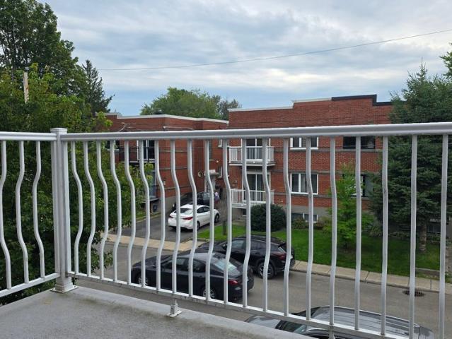 101 Av. Alepin, H8P2C9, Montréal