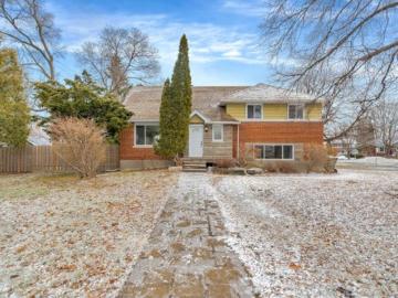 House for sale in T, Brossard - Swimming pool
