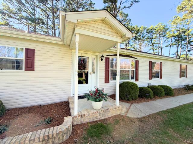101 Azalea Lane