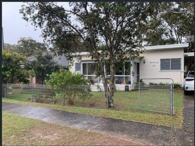 101 Booner Street, Hawks Nest