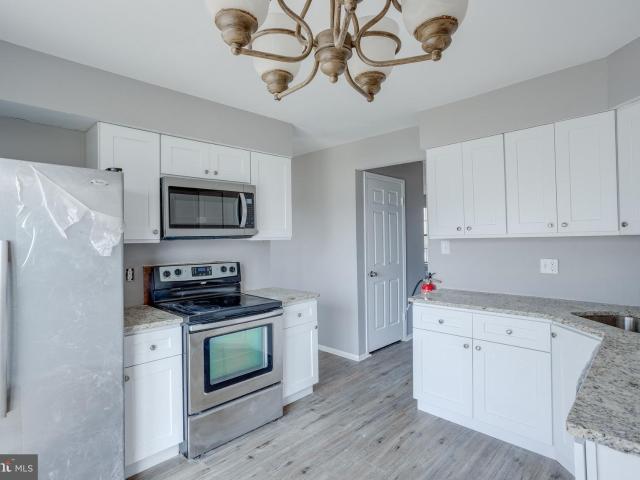101 Bayberry Court, Marlton, US, NJ