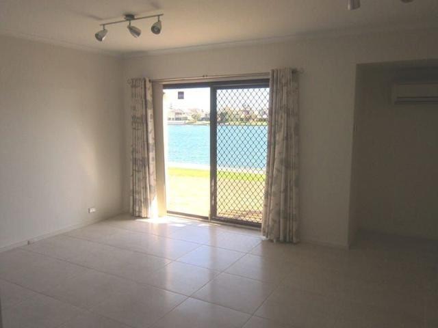 101 Brebner Drive, West Lakes