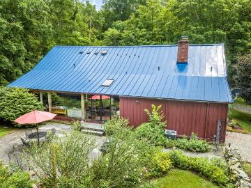 101 Drake Rd, Pleasant Valley, NY 12569 | MLS #951502