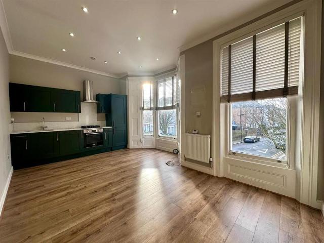 101 Florence Road, London, N4 4DP, United Kingdom | 2 bed apartment for rent #140658462 | Rentberry