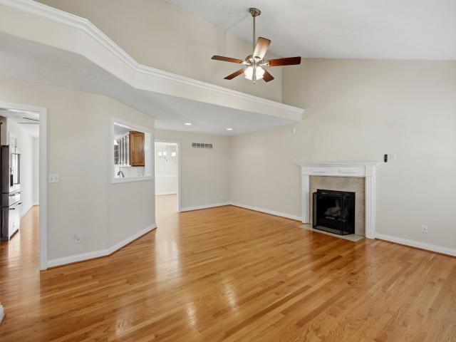 101 Kensington Lane
