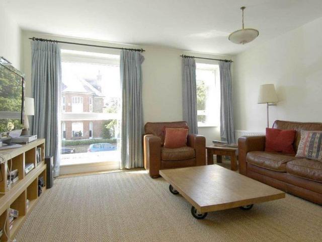 101 Howard's Lane, London, SW15 6NZ, United Kingdom | 5 bed townhouse for rent #139270095 | Rentberry