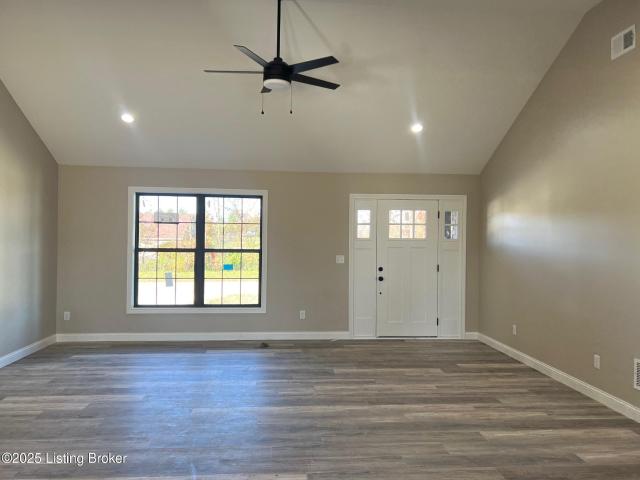 101 Hidden Valley Dr