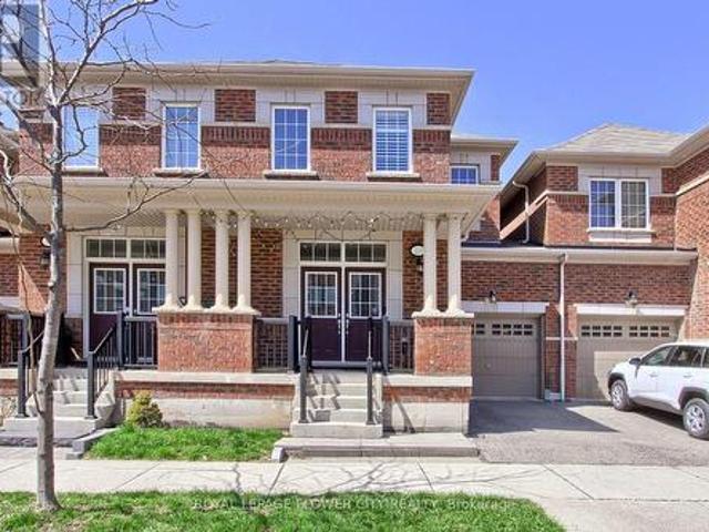 101 Huguenot Road, Oakville, ON, L6H 0M3 house for sale | Listing ID W13633 | Royal LePage