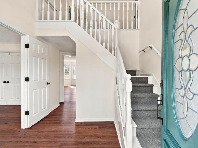 101 Hunters Woods Drive