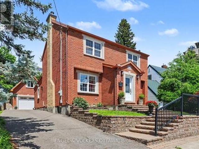 101 Ivy Crescent, Ottawa, ON, K1M 1Y1 house for sale | Listing ID X13532 | Royal LePage